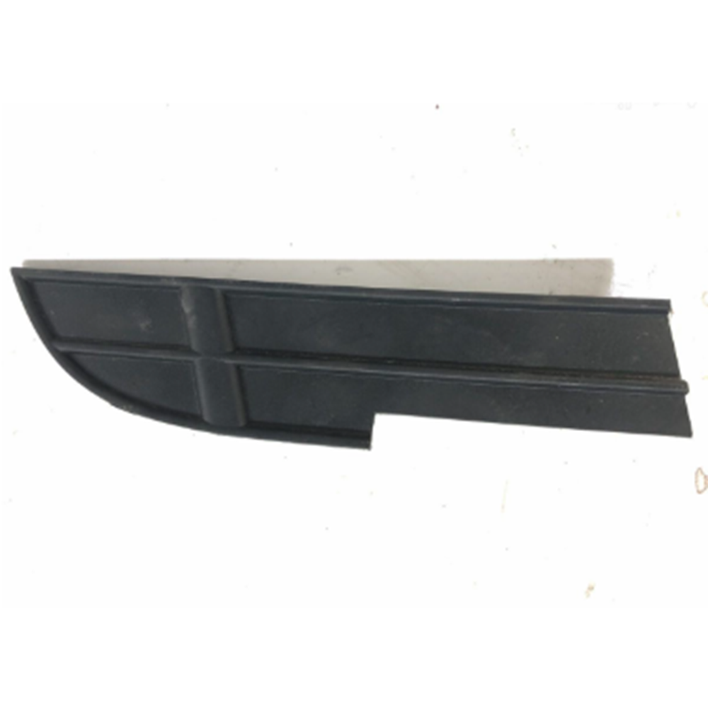 ALT PANJUR CİVATA KAPAĞI ACTROS MP4/MP5 ALT SAĞ ALÇAK KABİN